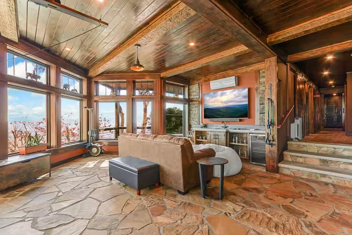 Mama Bear Cabin photo 5