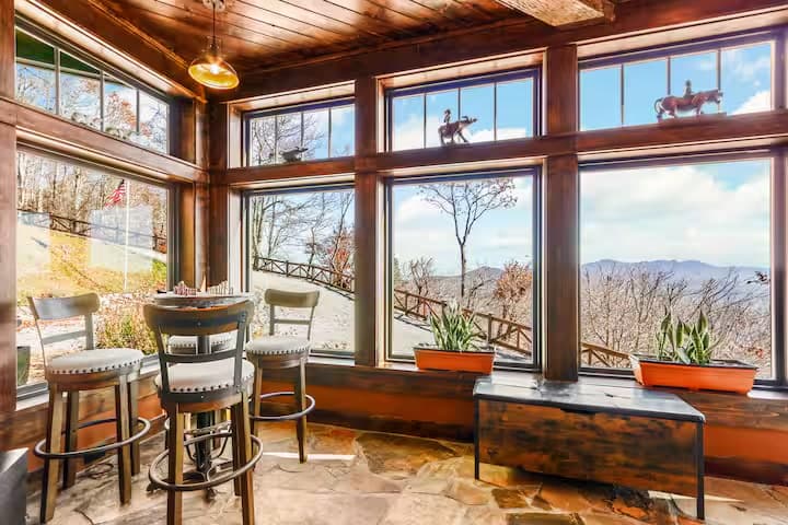 Mama Bear Cabin photo 11