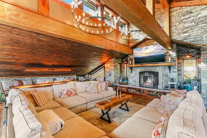 Mama Bear Cabin photo 39