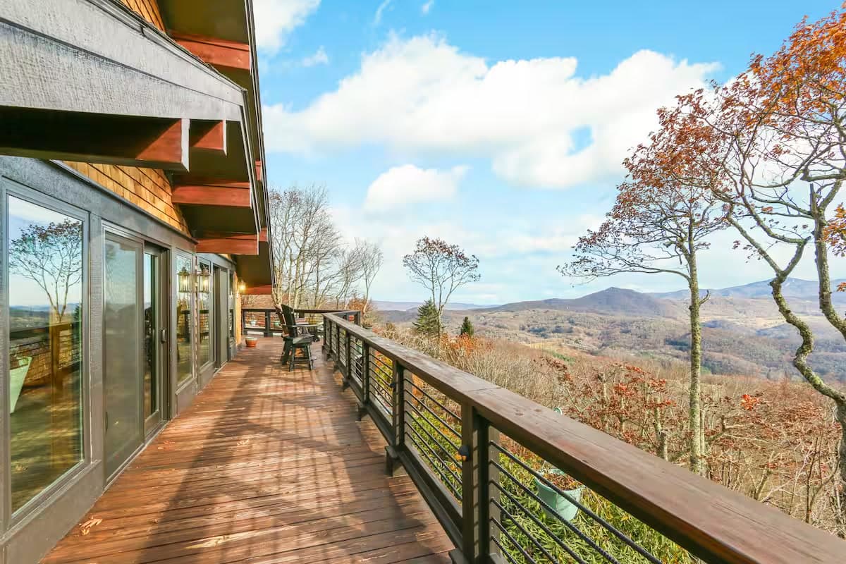 Mama Bear Cabin photo 52