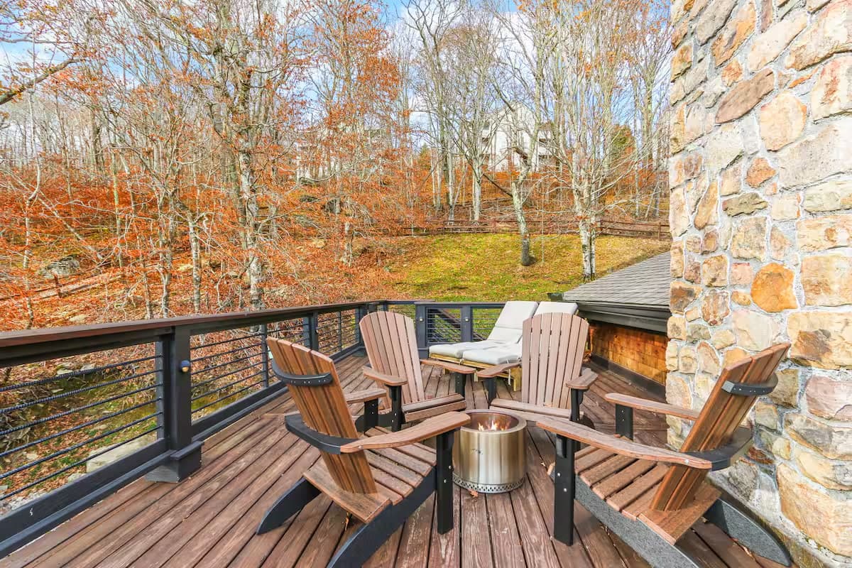 Mama Bear Cabin photo 55