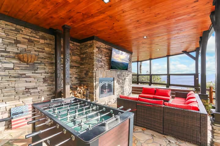 Mama Bear Cabin photo 65