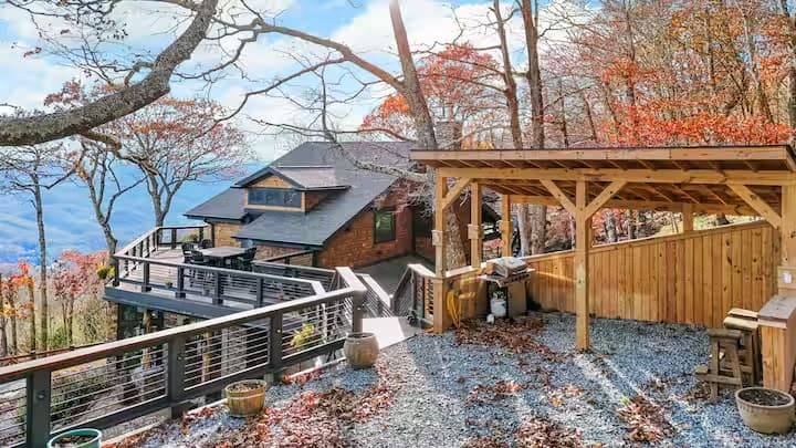 Mama Bear Cabin photo 69