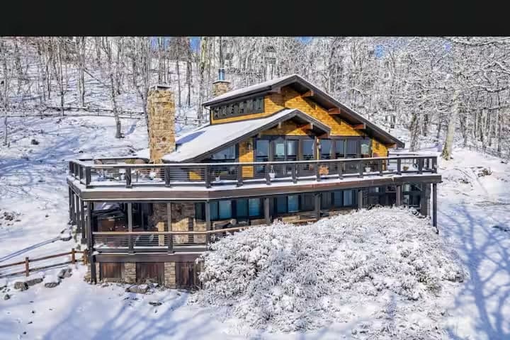 Mama Bear Cabin photo 76